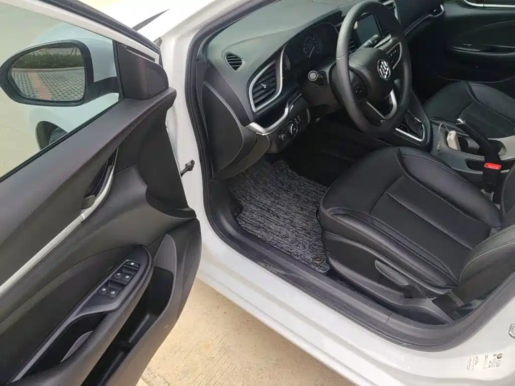 Buick Excelle — миниатюра 16