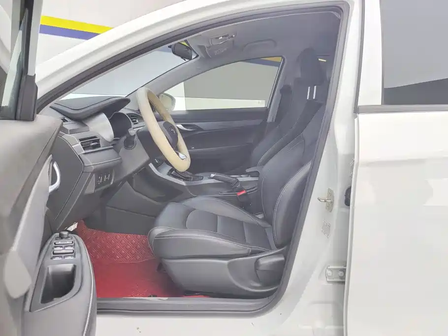 Geely Emgrand — миниатюра 9