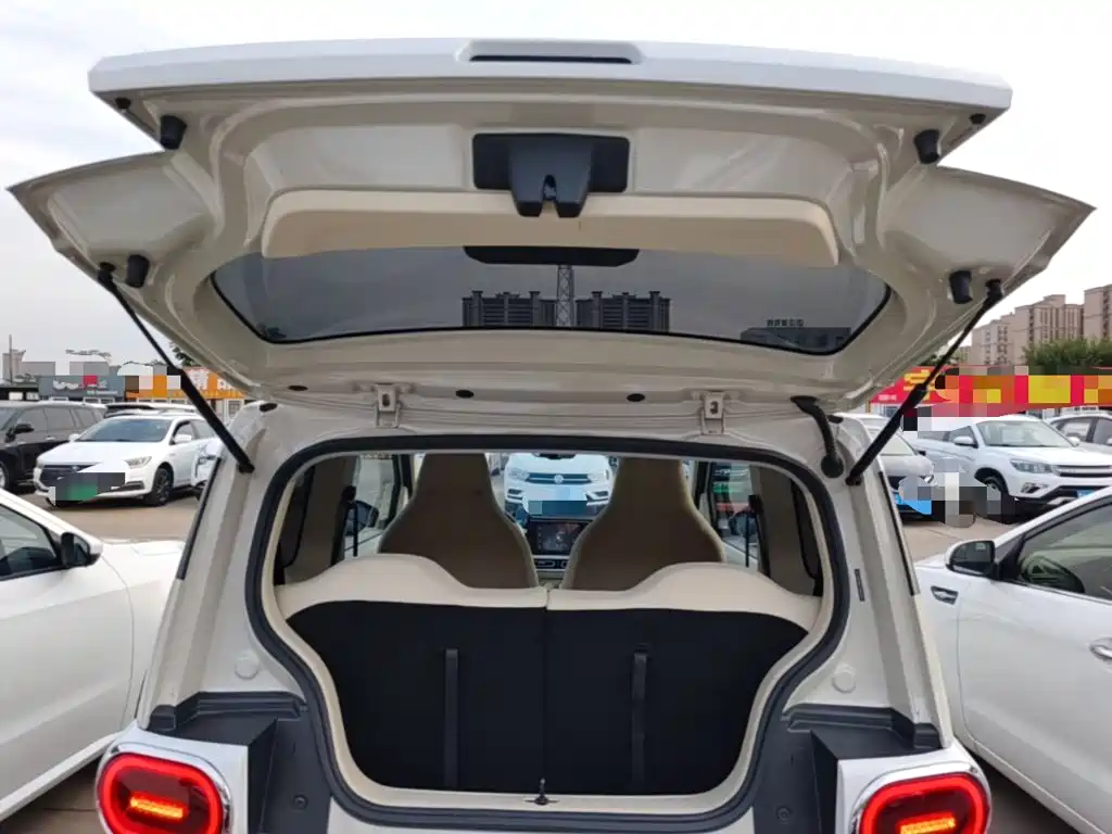 Wuling MINIEV — миниатюра 19