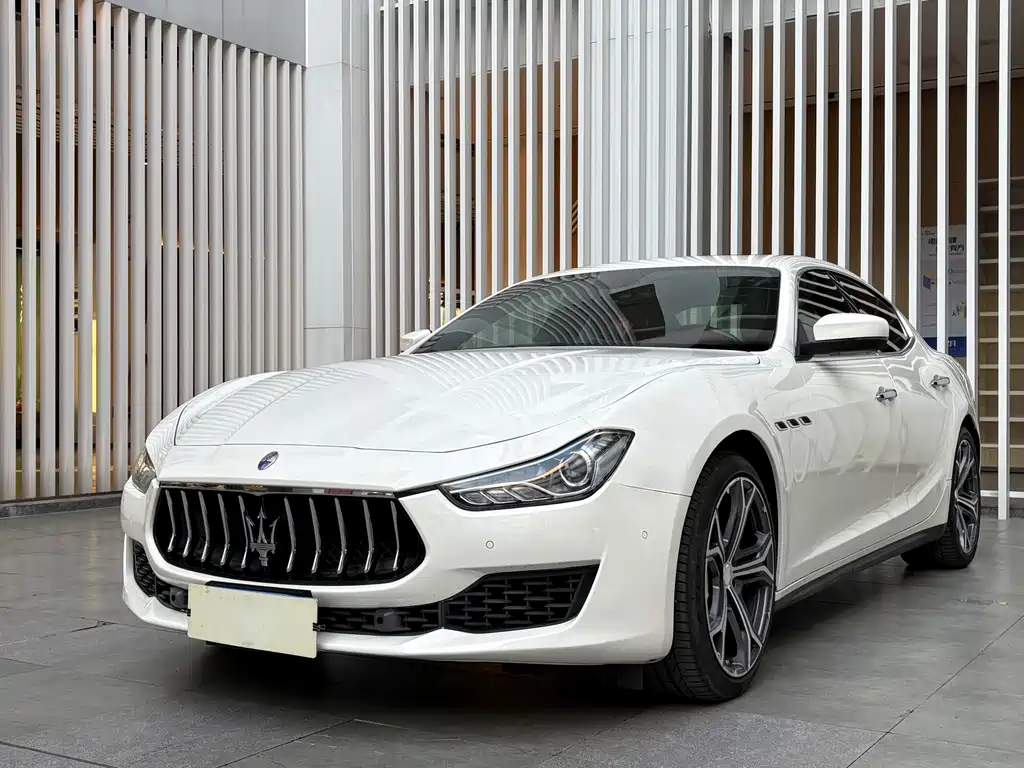 Maserati Ghibli