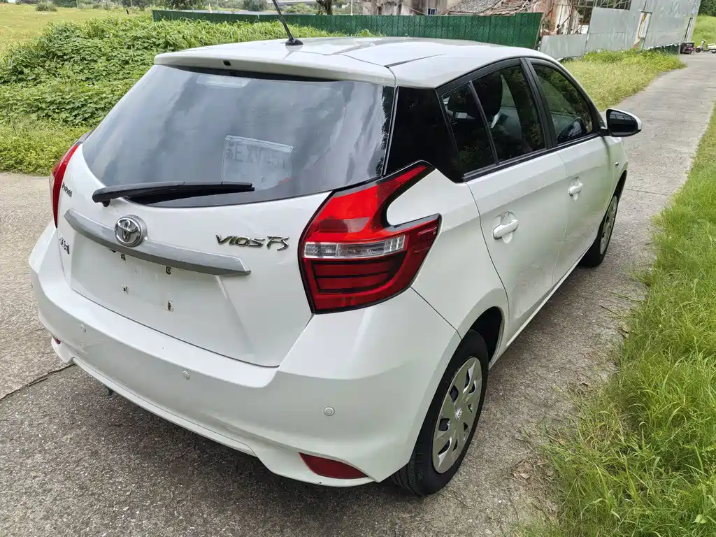 Toyota Vios FS — миниатюра 3