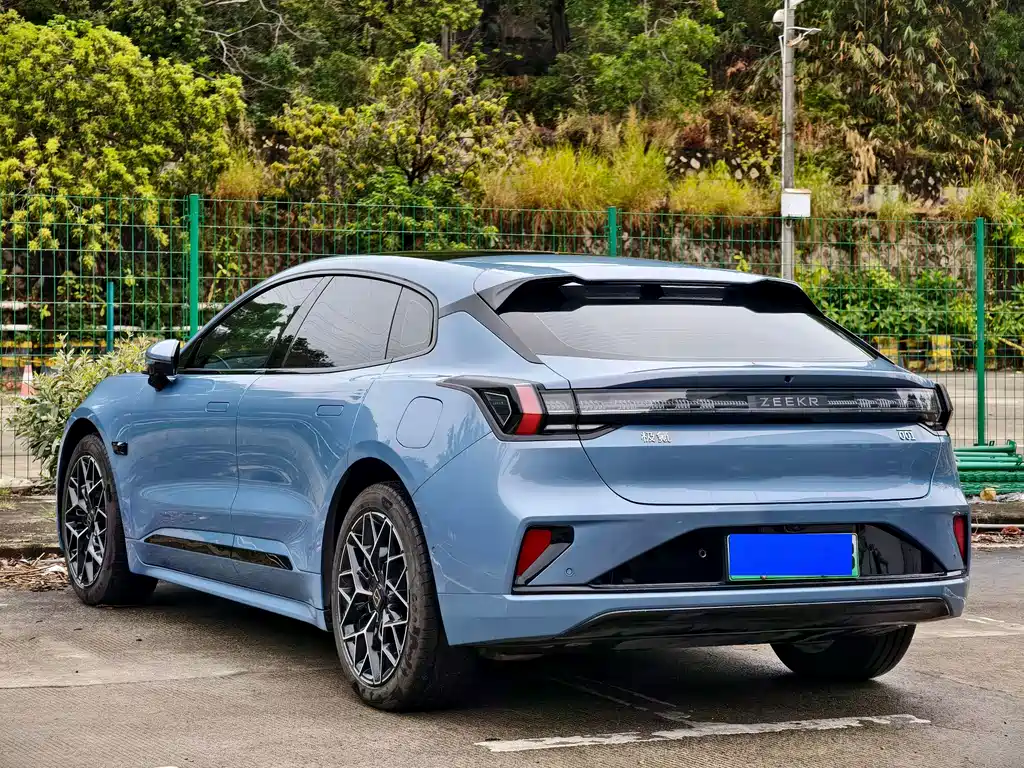ZEEKR EXTREME KRYPTON 001