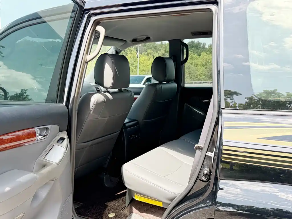 Toyota Land Cruiser Prado 2004 GX 2.7 AT