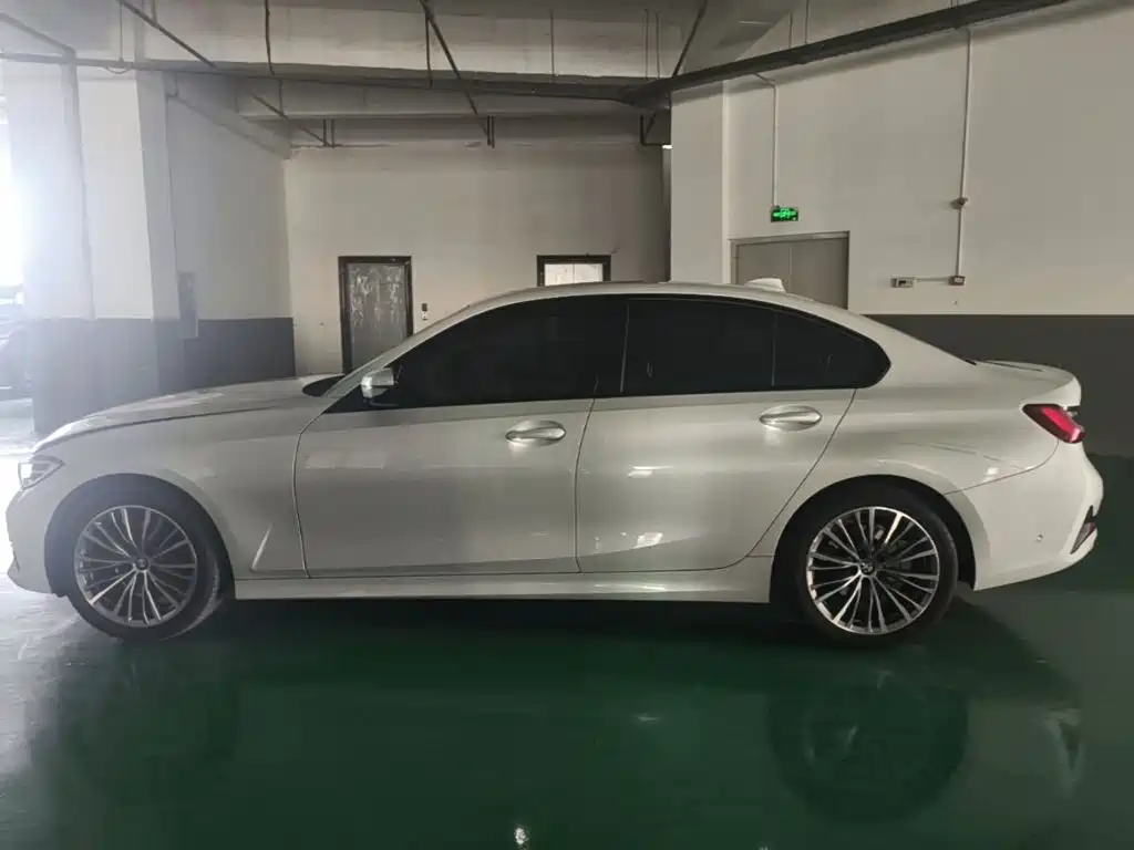 BMW 3 Series — миниатюра 5