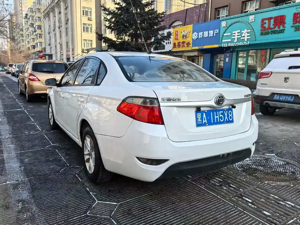 Zhonghua H330 — миниатюра 6