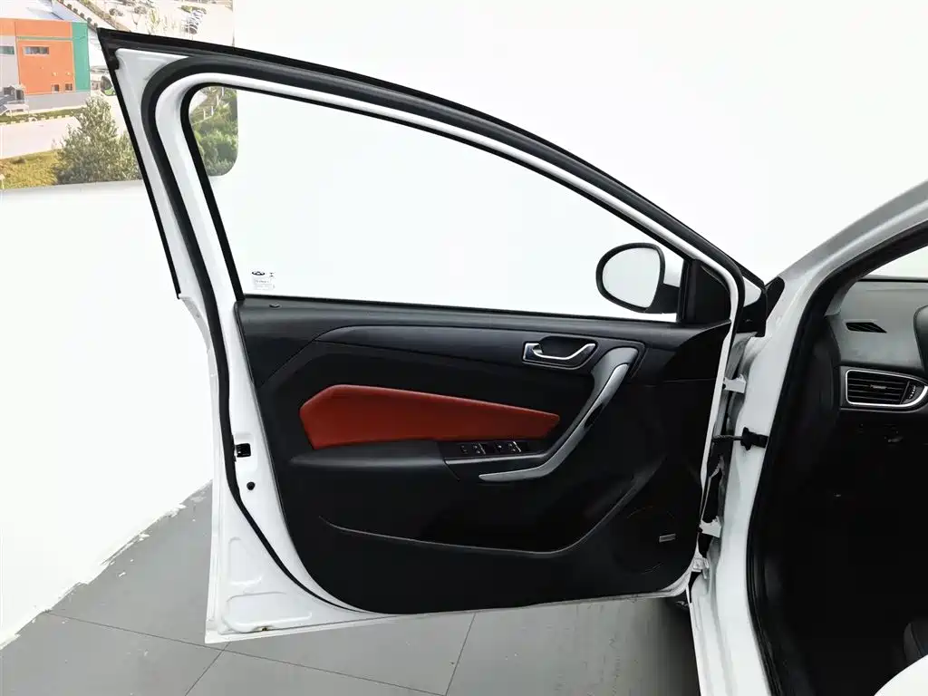 Chery Arrizo 5 5 2017 1.5L CVT Luxury