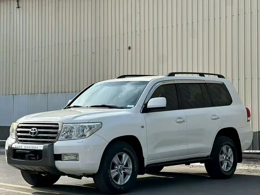 Toyota Land Cruiser 2007 4.7L AT VX-R