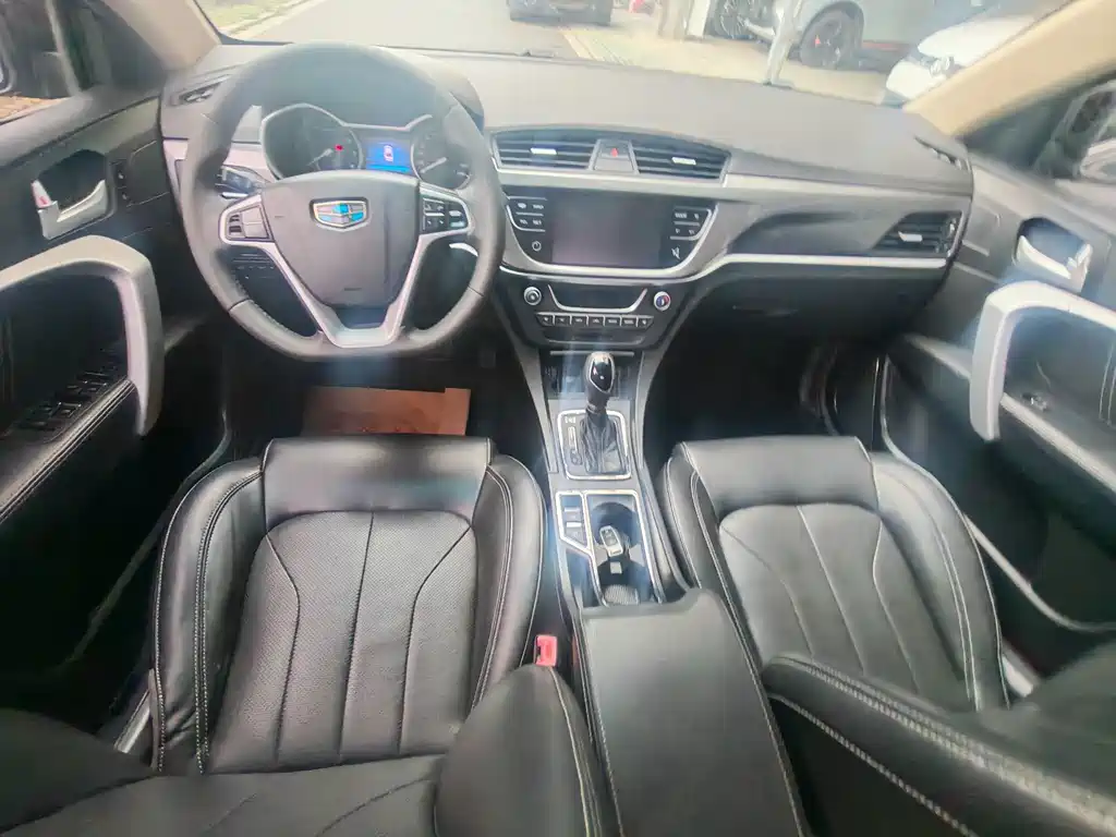 Geely Emgrand — миниатюра 9