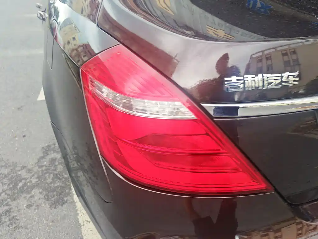 Geely Emgrand — миниатюра 14