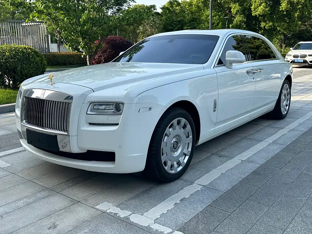 Купить Rolls-Royce Ghost