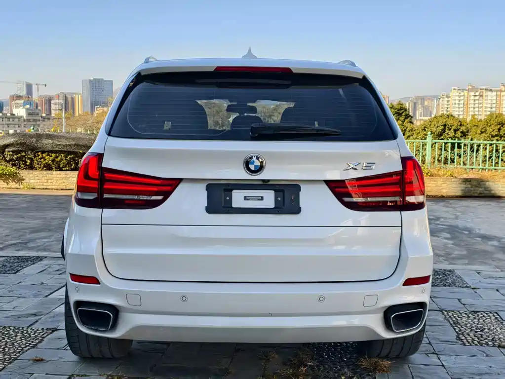 BMW X5 2017 xDrive35i M Luxury Sport