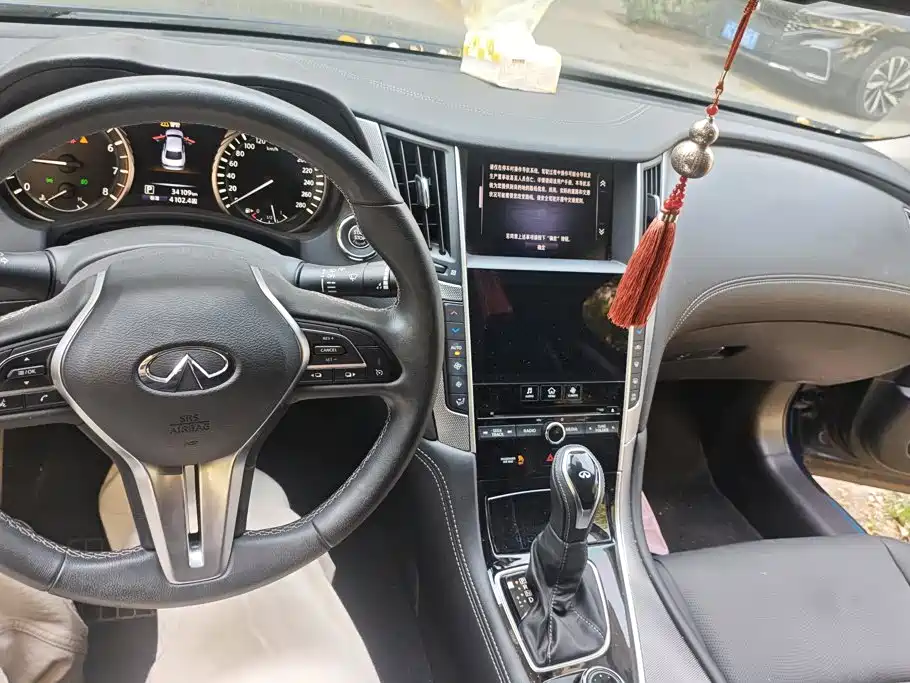 Infiniti Q50L — миниатюра 12