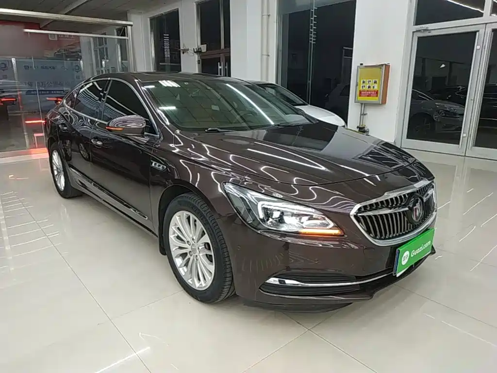 Buick LaCrosse — миниатюра 4