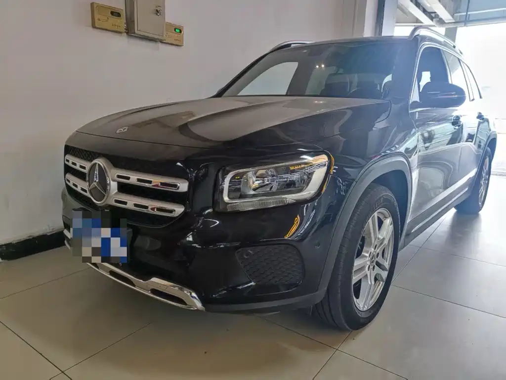 Купить Mercedes-Benz GLB