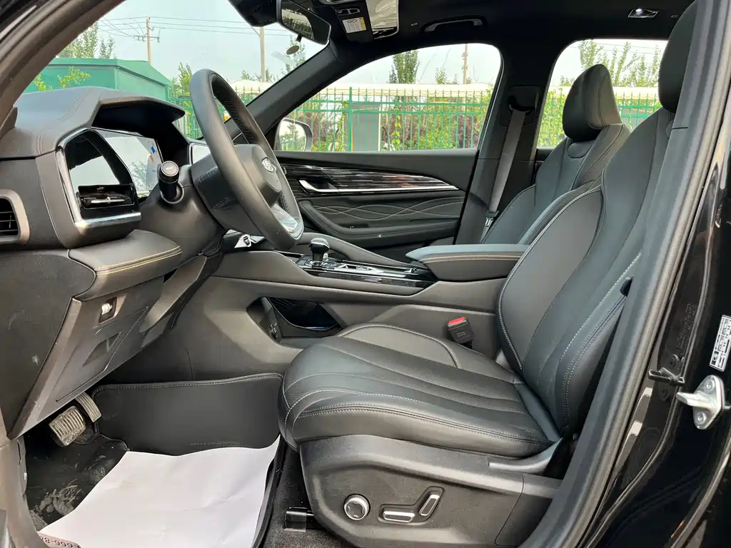 Geely Monjaro L 2024 2.0TD DCT EVO