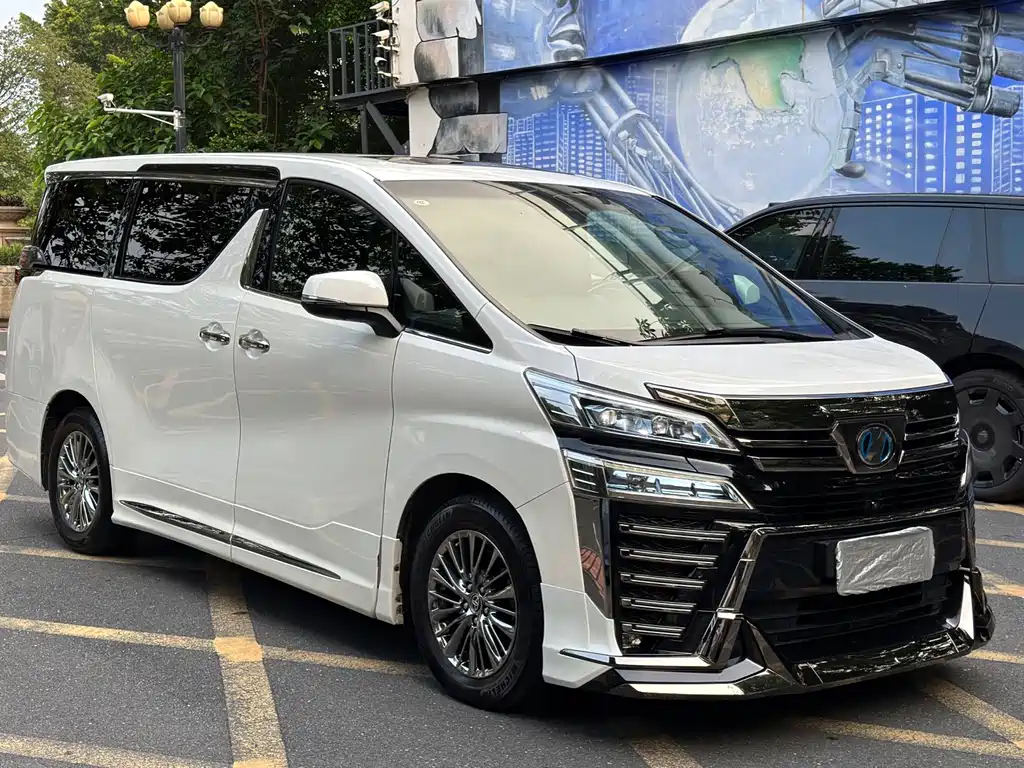 Toyota Vellfire — миниатюра 3