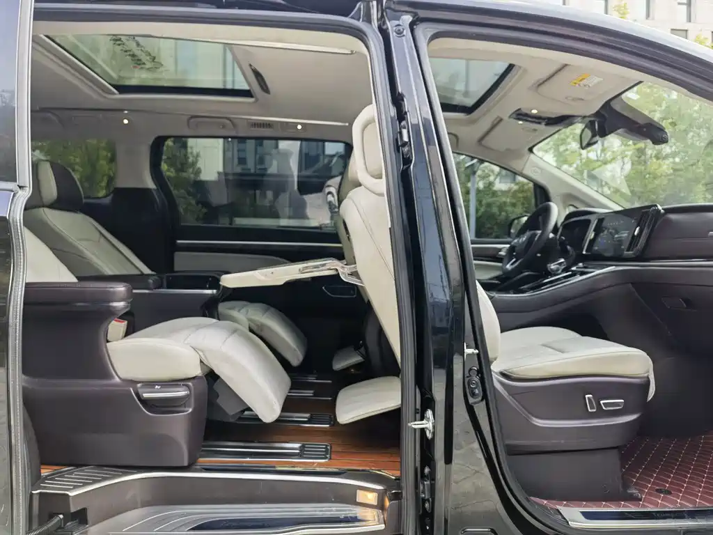 GAC Motor Trumpchi M8 — миниатюра 12