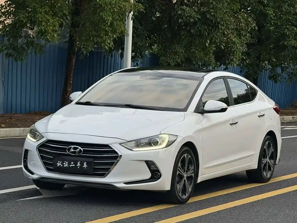 Hyundai Elantra