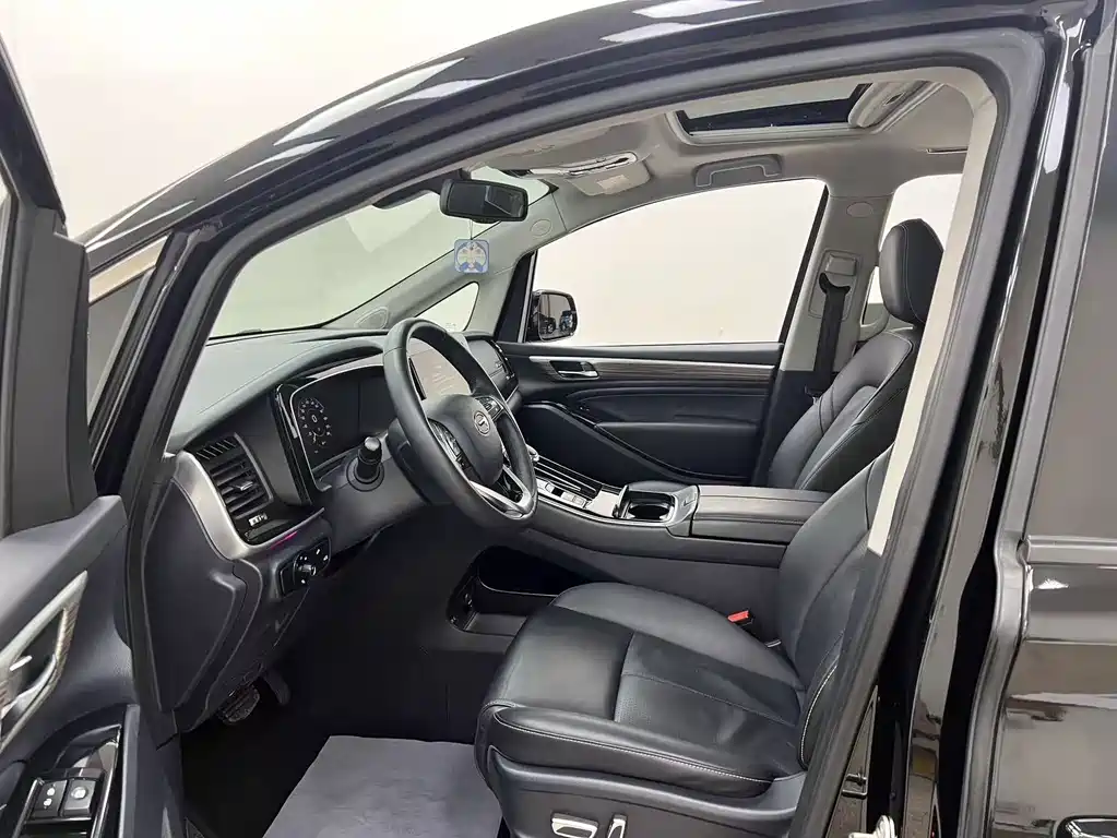 GAC Motor Trumpchi M8 — миниатюра 4