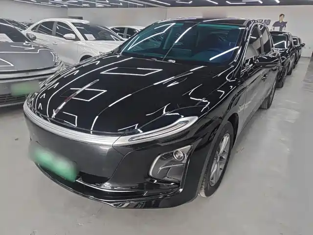 2026 Hongqi E-QM5