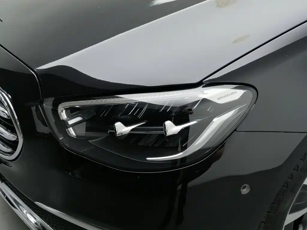 Mercedes-Benz E-Class New Energy — миниатюра 7