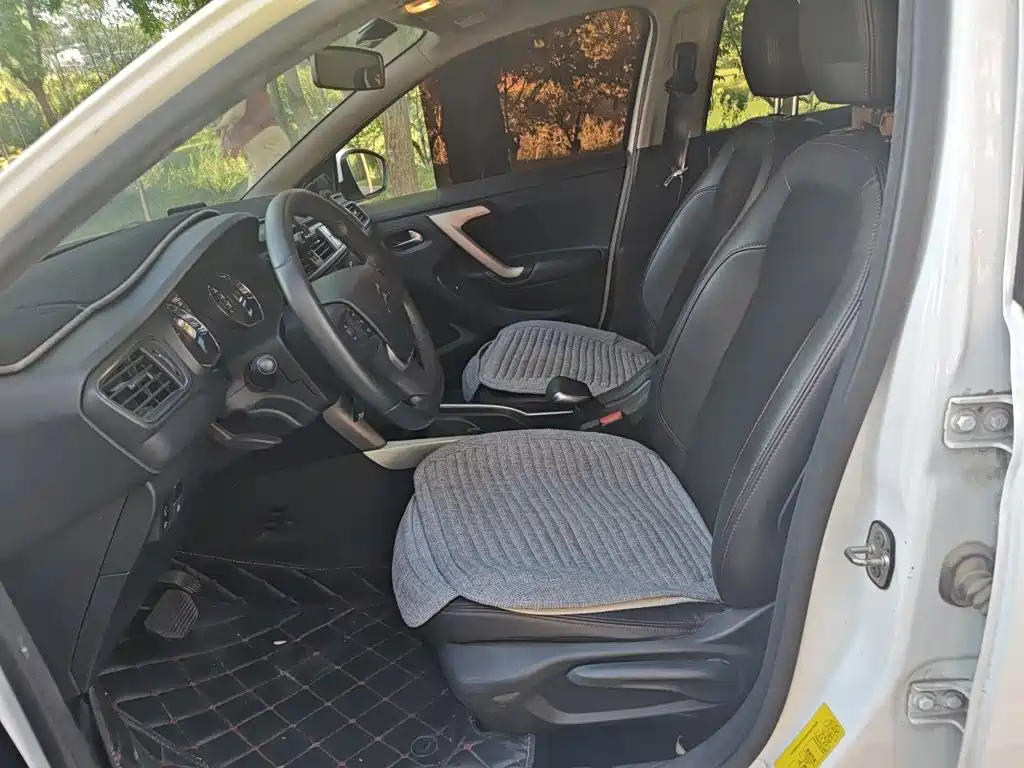 Citroen C3-XR — миниатюра 11