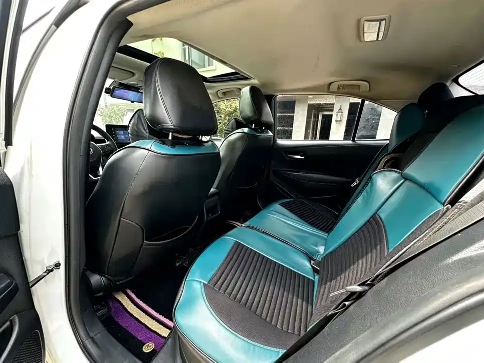 Toyota Corolla — миниатюра 6