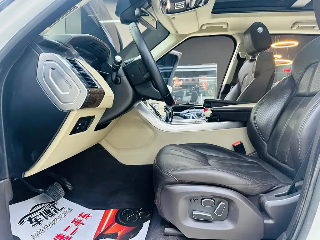Land Rover Range Rover Sport 2015 3.0 SC V6 HSE DYNAMIC