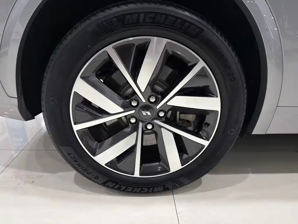 Li Auto Li L7 — миниатюра 18