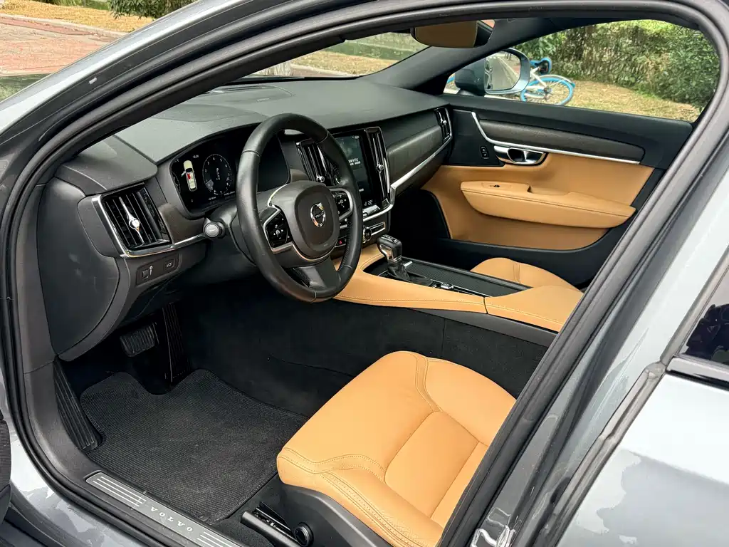 Volvo V90 — миниатюра 13