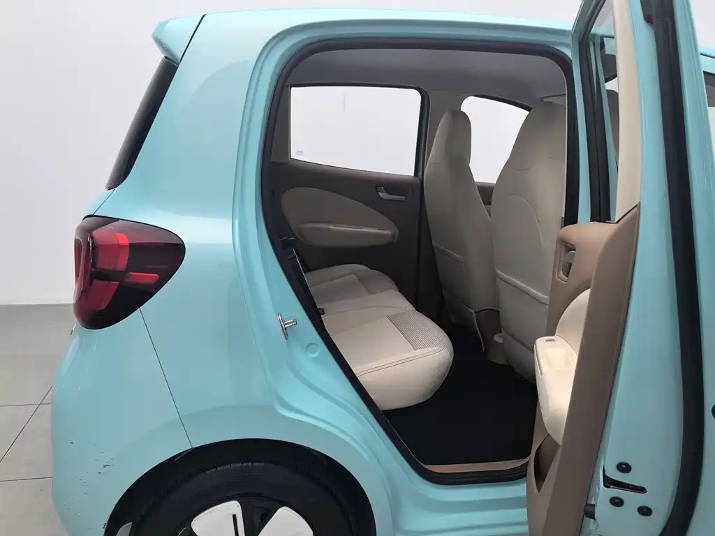 Wuling MINIEV — миниатюра 15