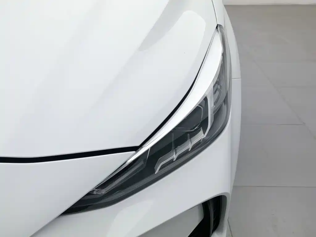 MG MG5 — миниатюра 7