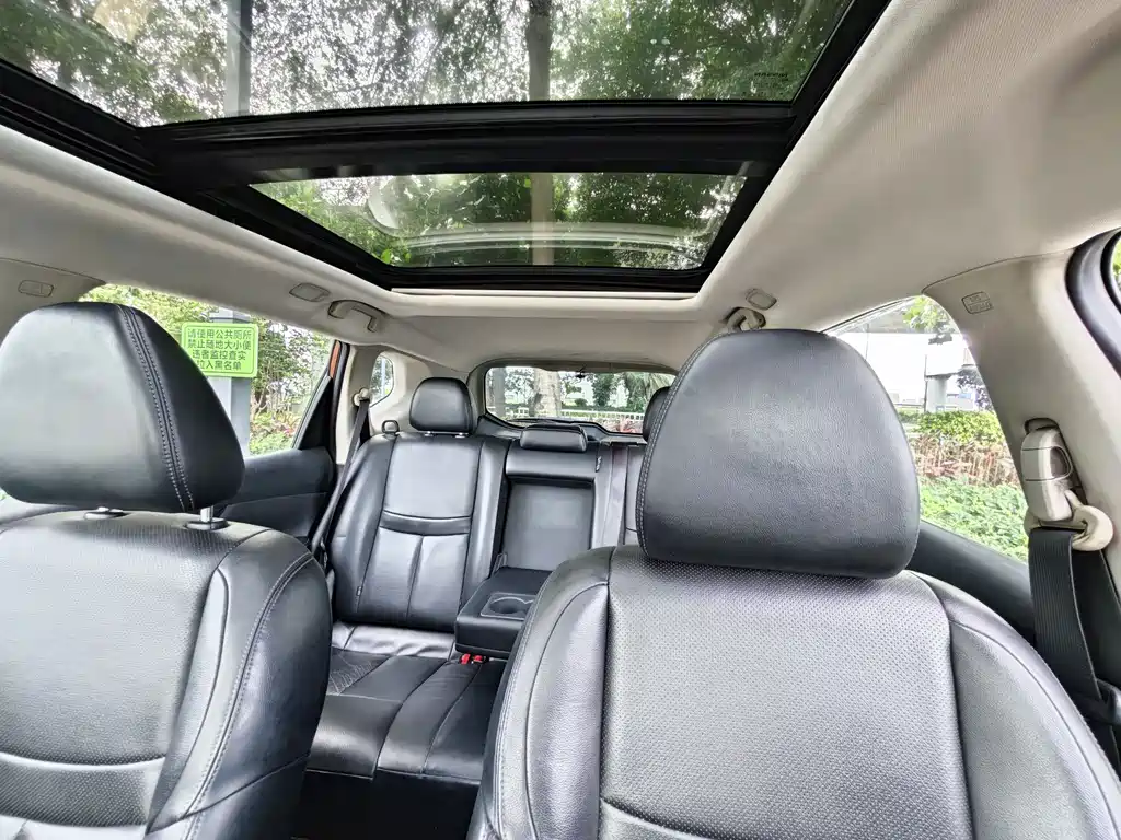 Nissan X-Trail 2014 2.5L CVT Luxury 4WD