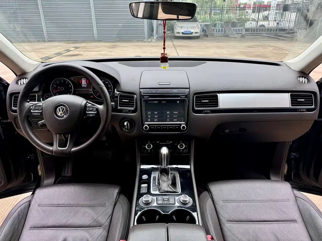 Volkswagen Touareg 2017 3.0TSI