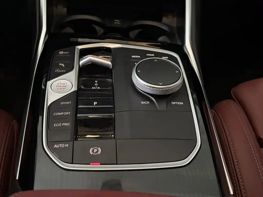 BMW 3 Series — миниатюра 16