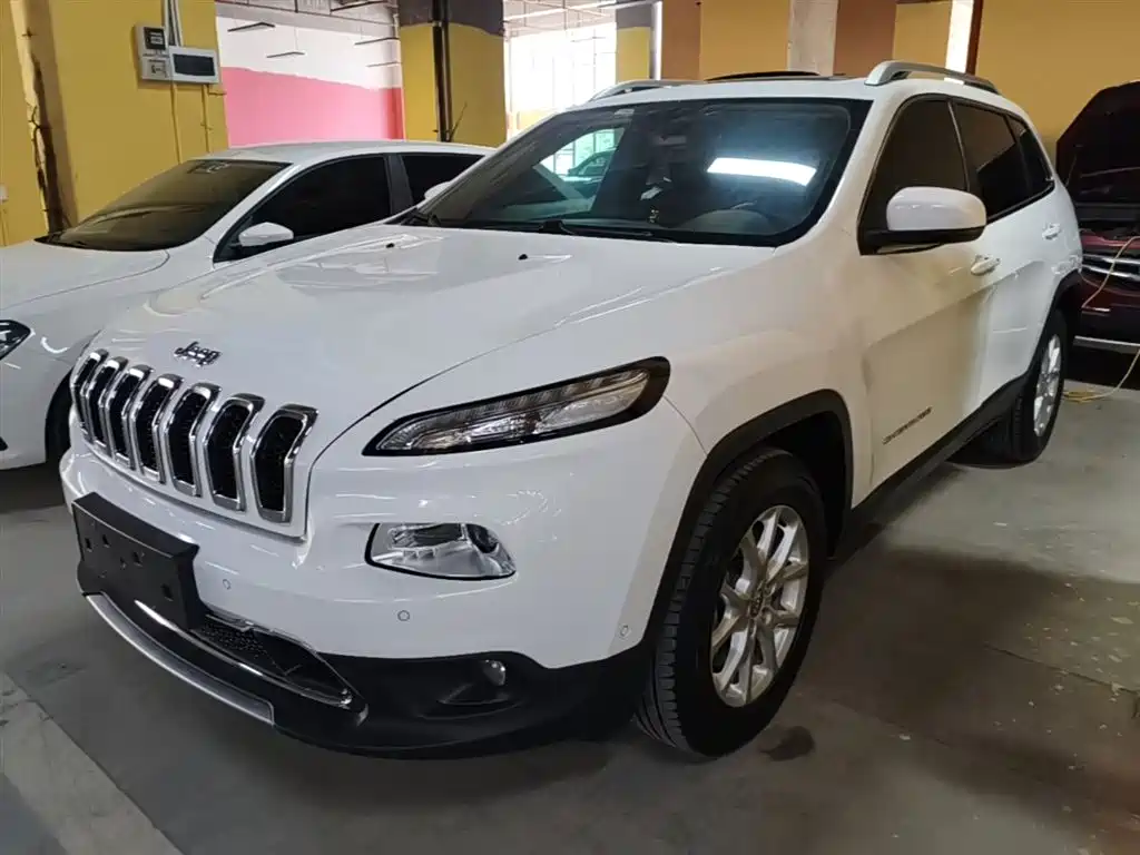 Jeep Cherokee 2016