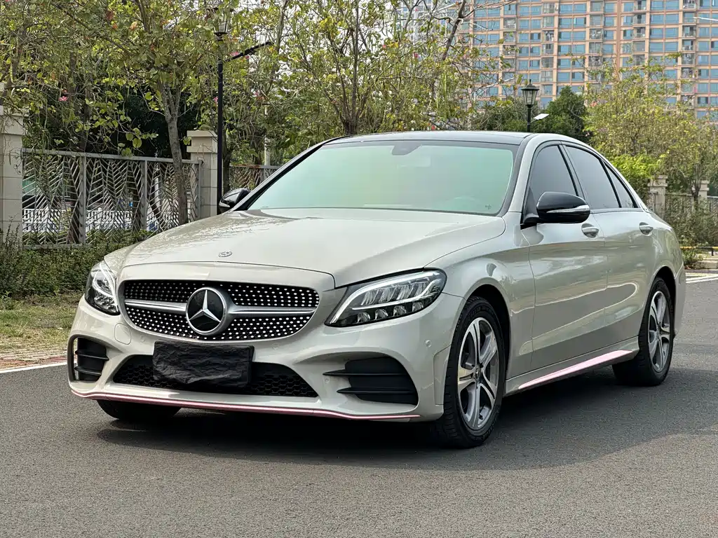 Mercedes-Benz C-Class 2020