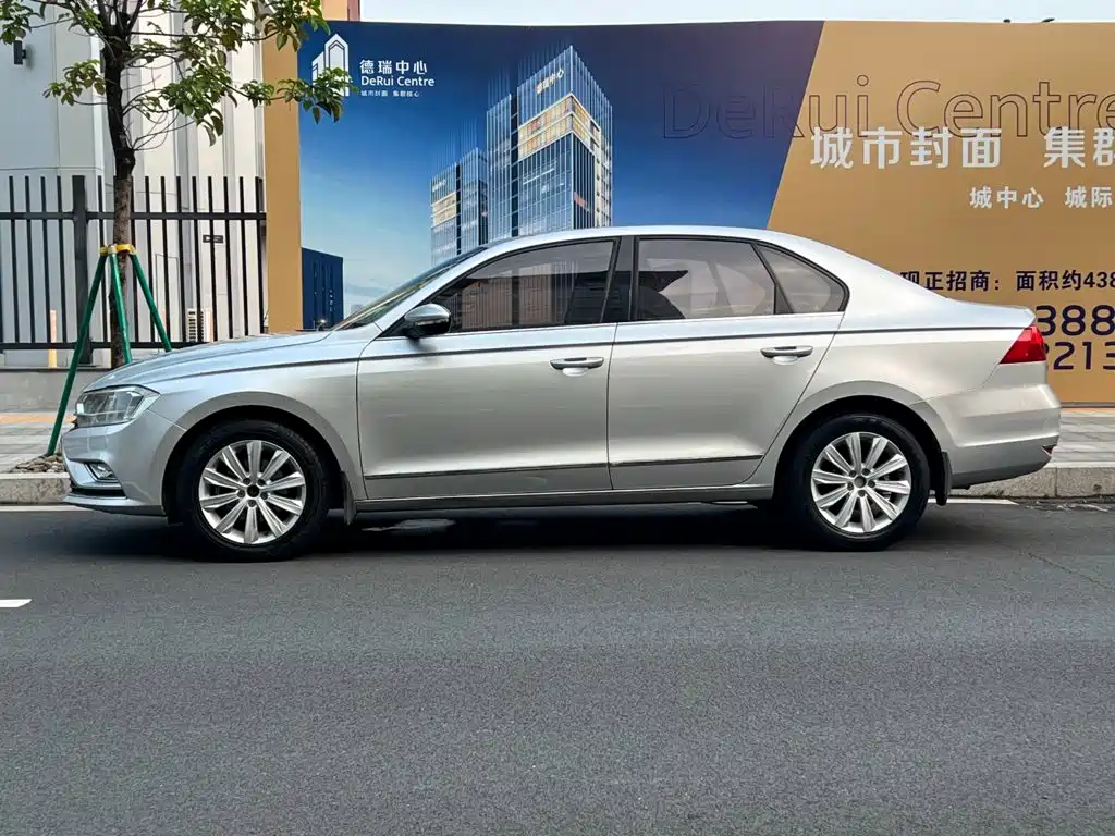 Volkswagen Bora — миниатюра 24