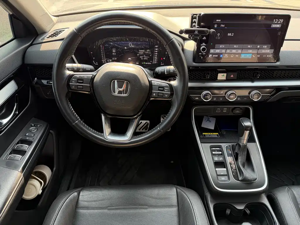 Honda CR-V 2023 240TURBO Premium 5 мест