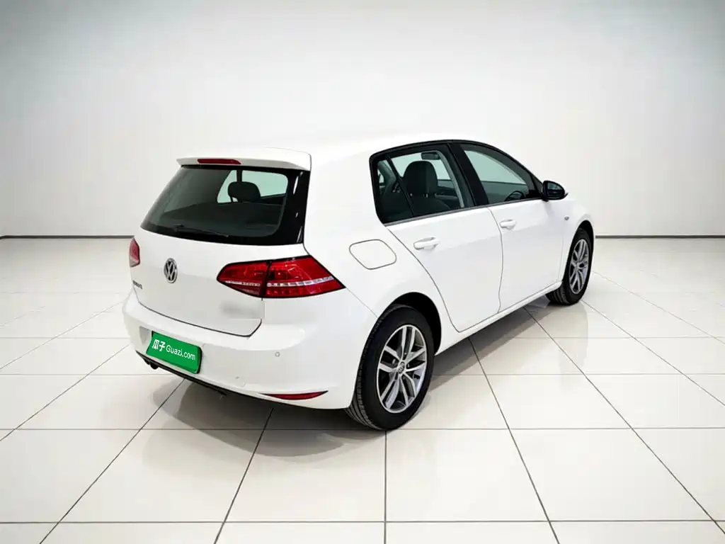 Volkswagen Golf — миниатюра 4