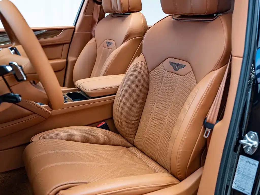 Bentley Bentayga — миниатюра 10