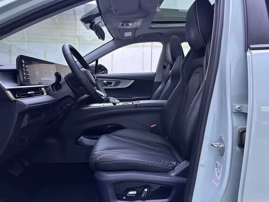 Chery Omoda — миниатюра 8