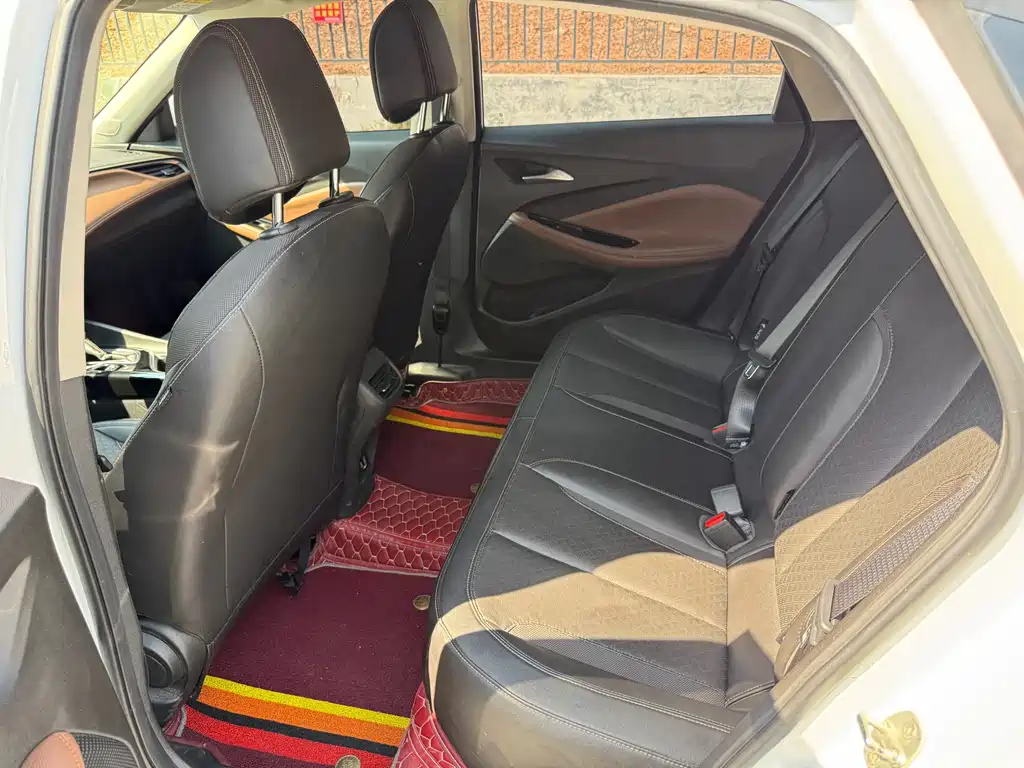Buick Verano — миниатюра 8