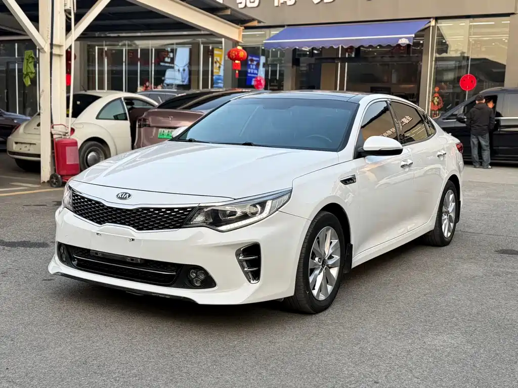 Kia K5 2016