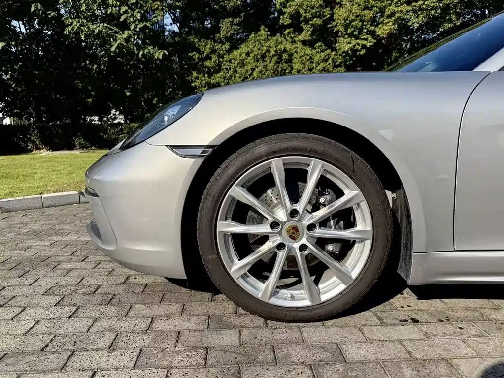 Porsche 718 2022 Boxster 2.0T