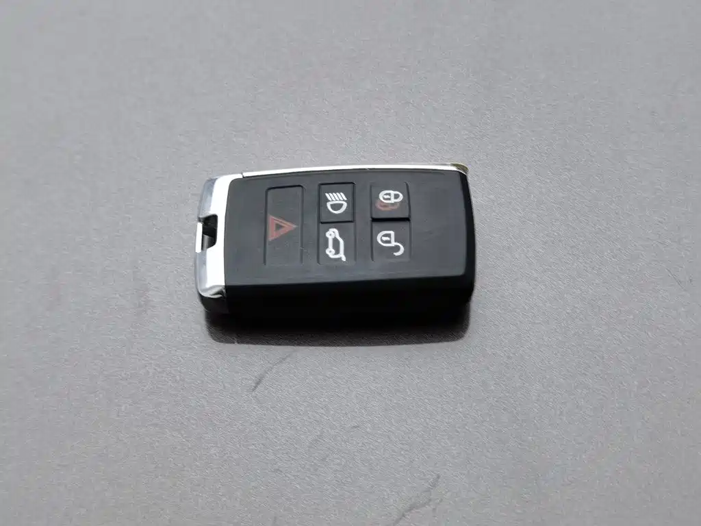Land Rover Discovery Sport — миниатюра 19