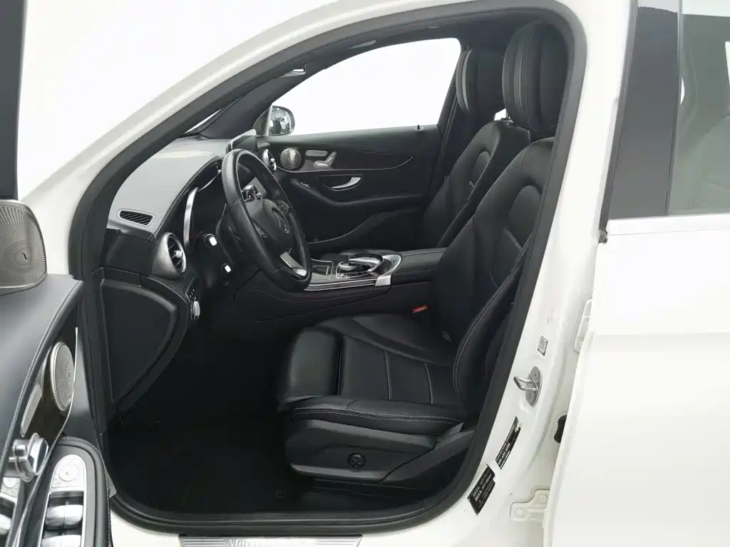 Mercedes-Benz GLC — миниатюра 10