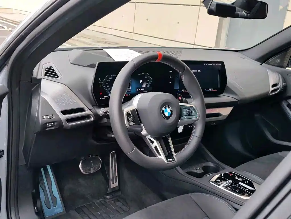 BMW M235L — миниатюра 9