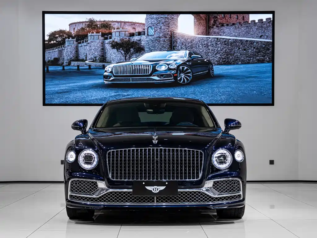 Bentley Flying Spur — миниатюра 2