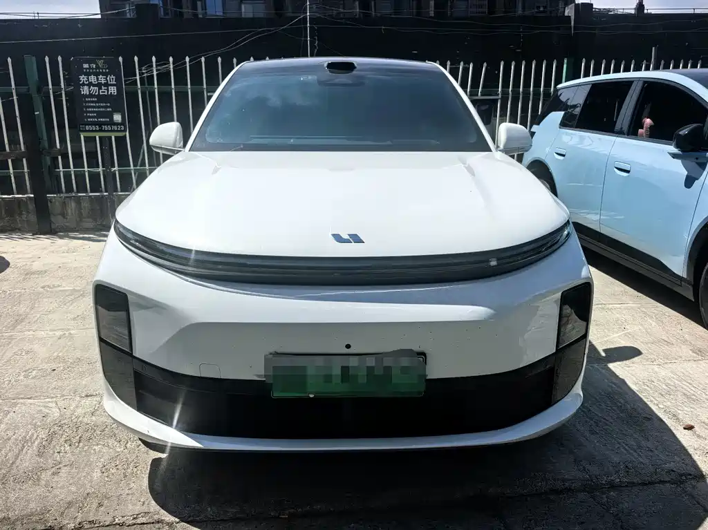 Li Auto Li L6 — миниатюра 2